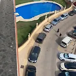 Spectacular Parnoramic Beachfront Sea View Lejlighed