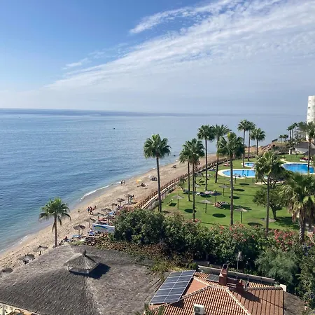 Spectacular Parnoramic Beachfront Sea View